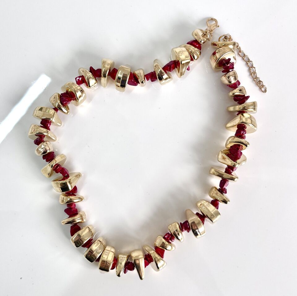 Özel Seri Kırmızı Taşlı Kolye