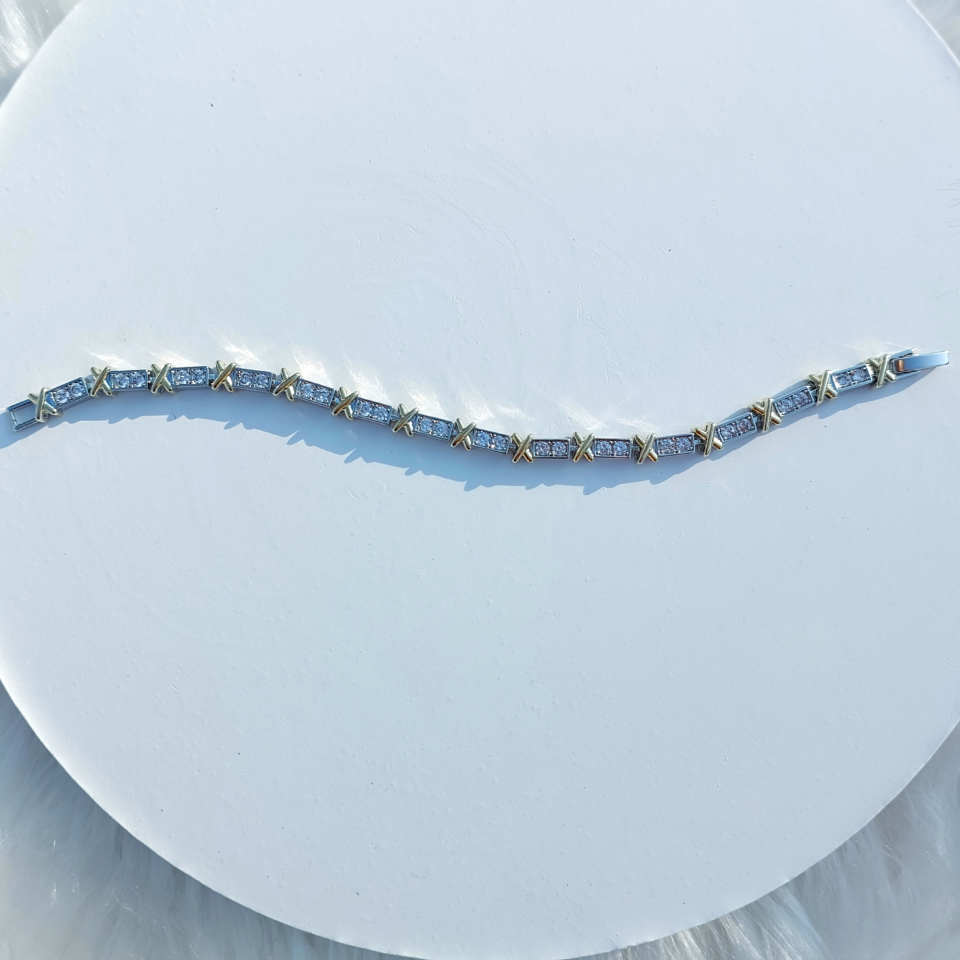 Xoxo Özel Seri Rodyum Kaplama Bileklik