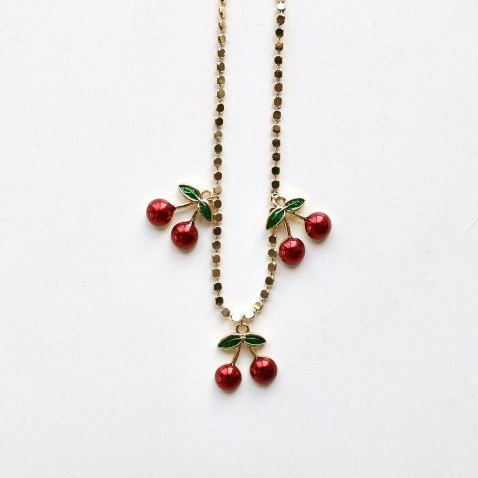 Çelik Kiraz Kolye