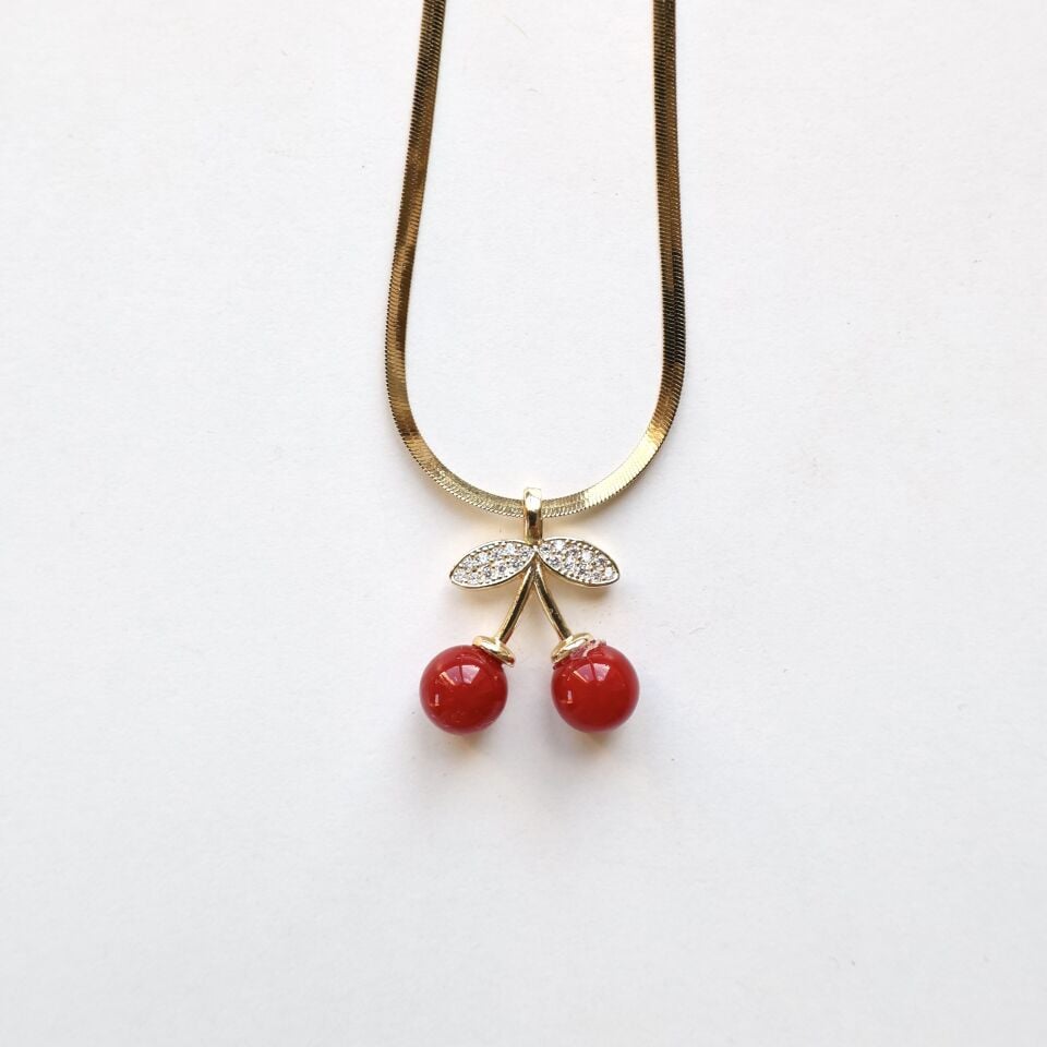 Çelik Kiraz Kolye