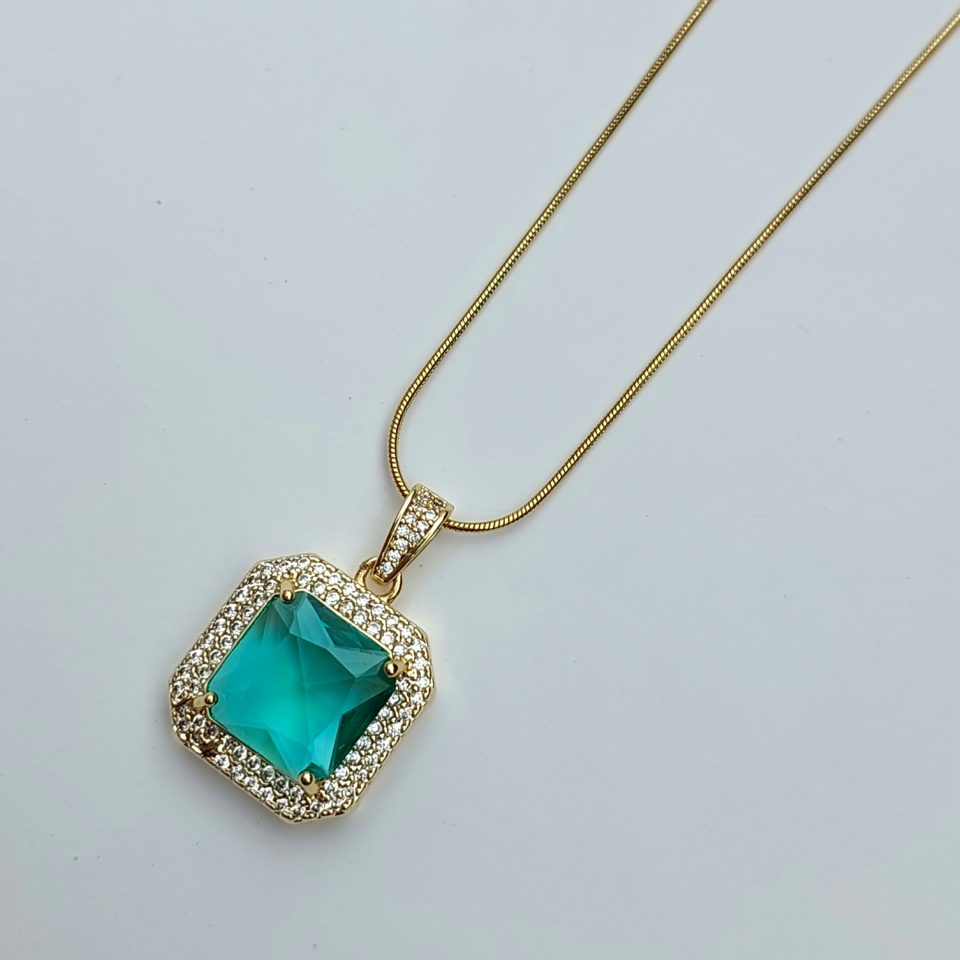 Çelik Sultan Serisi Yeşil Kolye