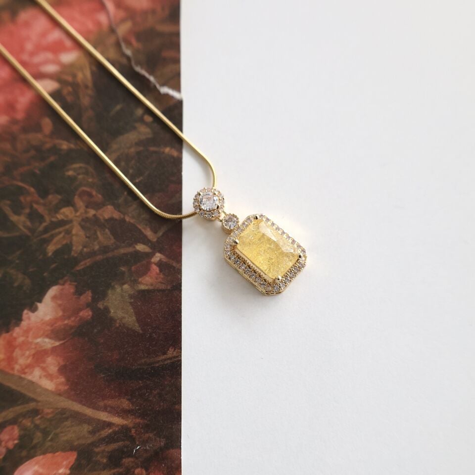 Çelik Sultan Serisi Sarı Kolye