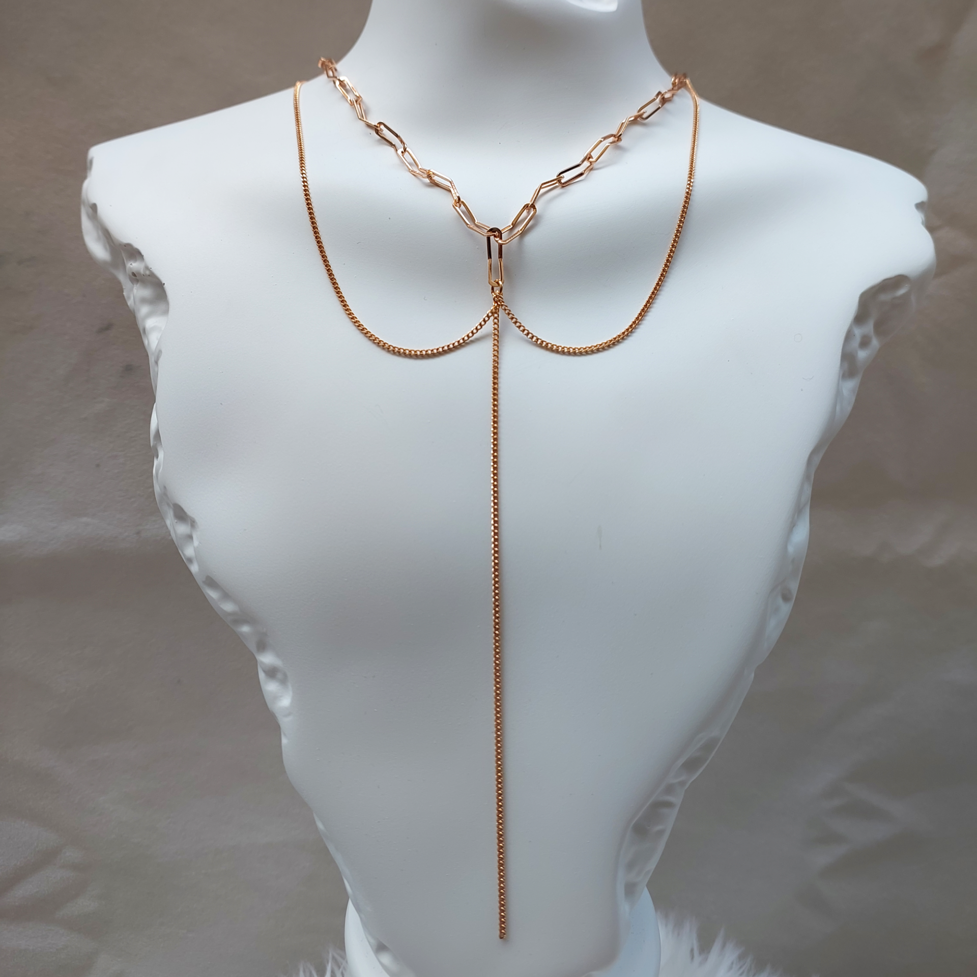 Xuping Sallantı Dekolte Kolye