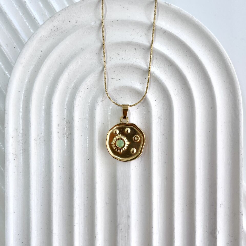 Çelik Yeşil Taşlı Kolye