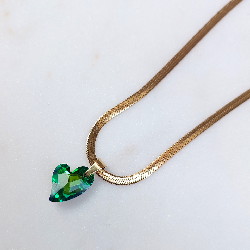 Çelik Kristal Yeşil Kalp Uçlu Kolye