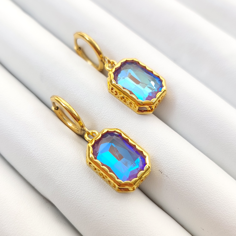 Çelik Kristal Alacalı Lacivert Küpe