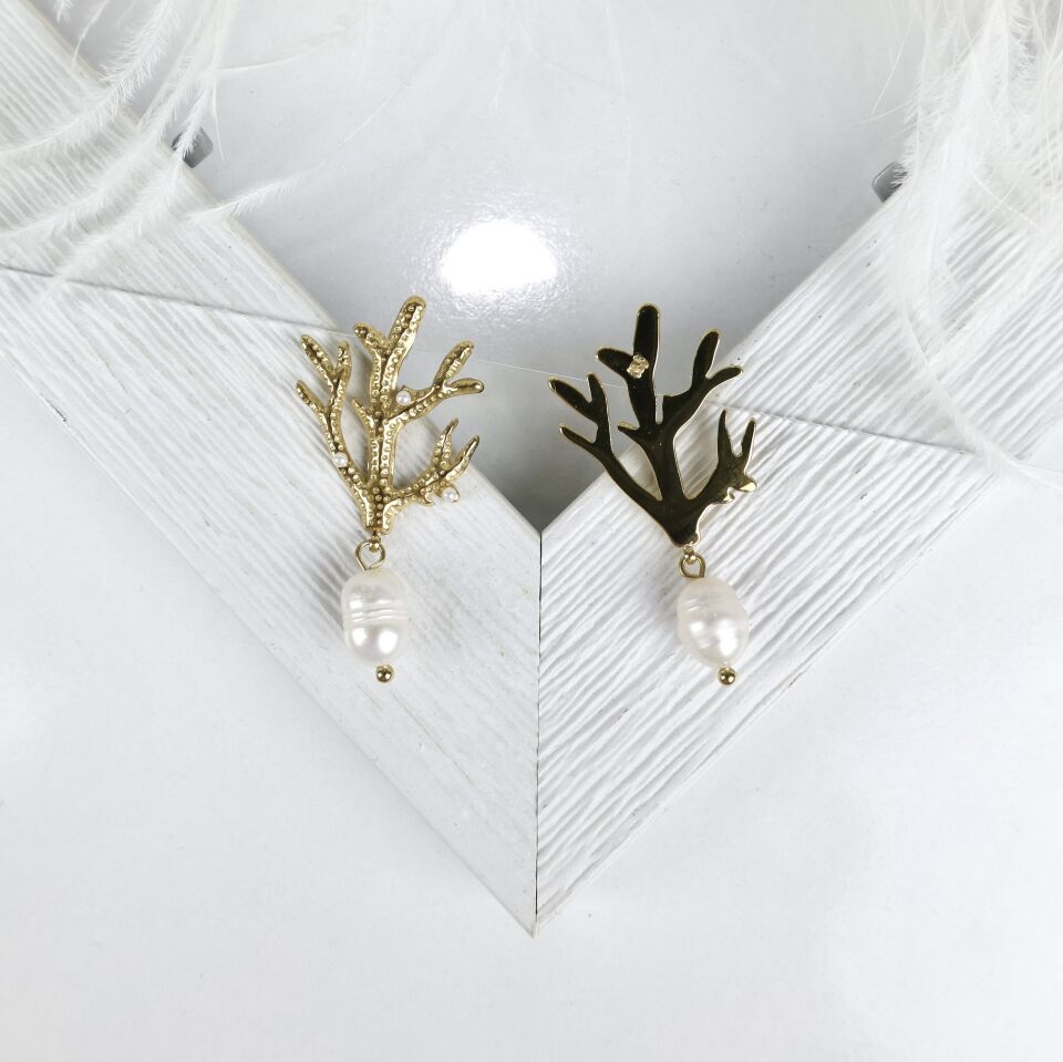 Çelik İnci Detay Dal Küpe