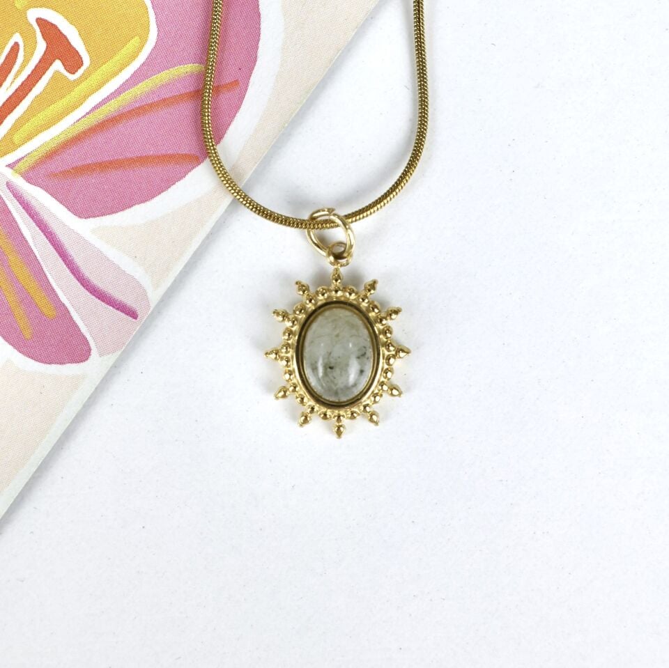 Çelik Turmalin Taşı Kolye