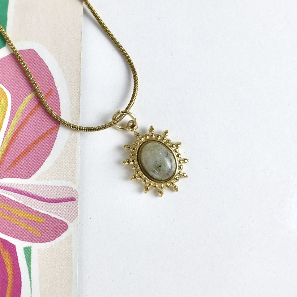 Çelik Turmalin Taşı Kolye