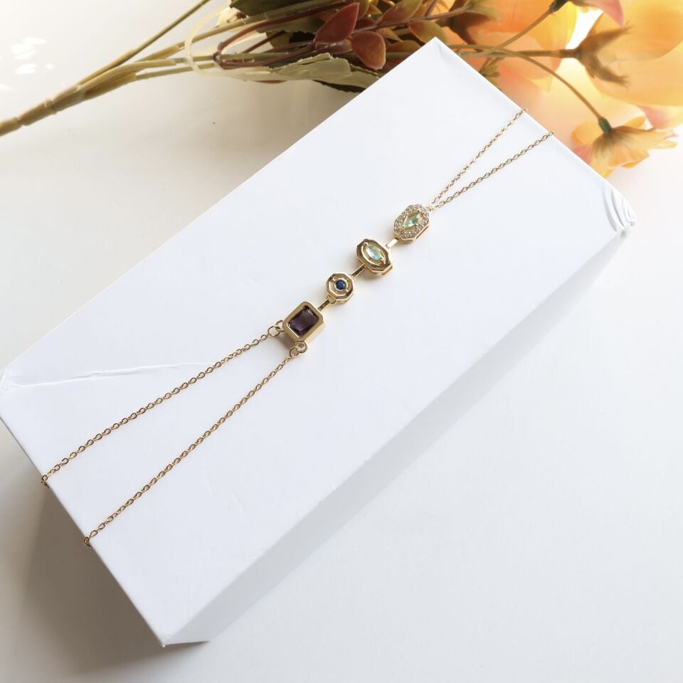 Özel Seri Taşlı Şahmeran