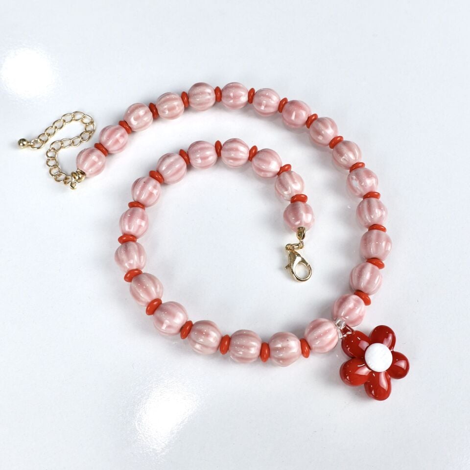 Seramik Taşlı Çiçek Kolye