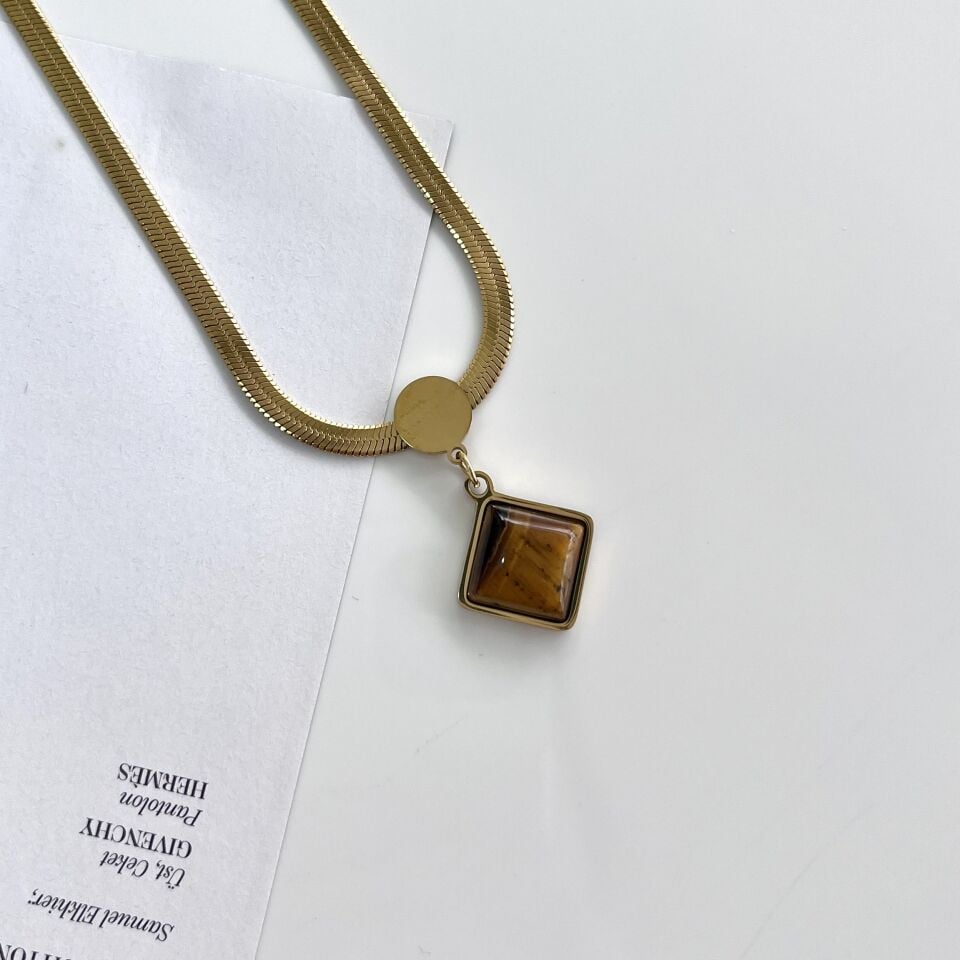 Çelik Kaplan Gözü Kolye