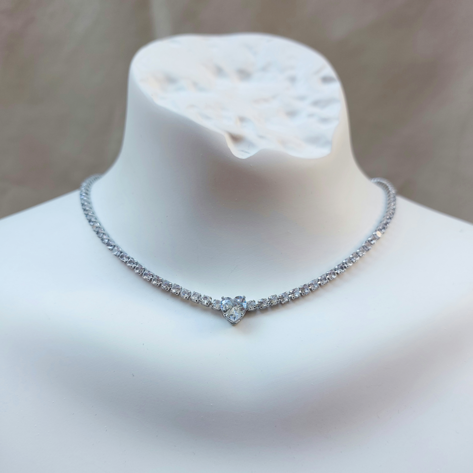 Özel Seri Su Yolu Kalpli Kolye