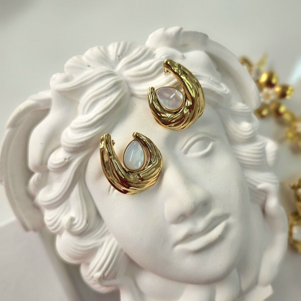 Çelik Sedef Taşlı Küpe