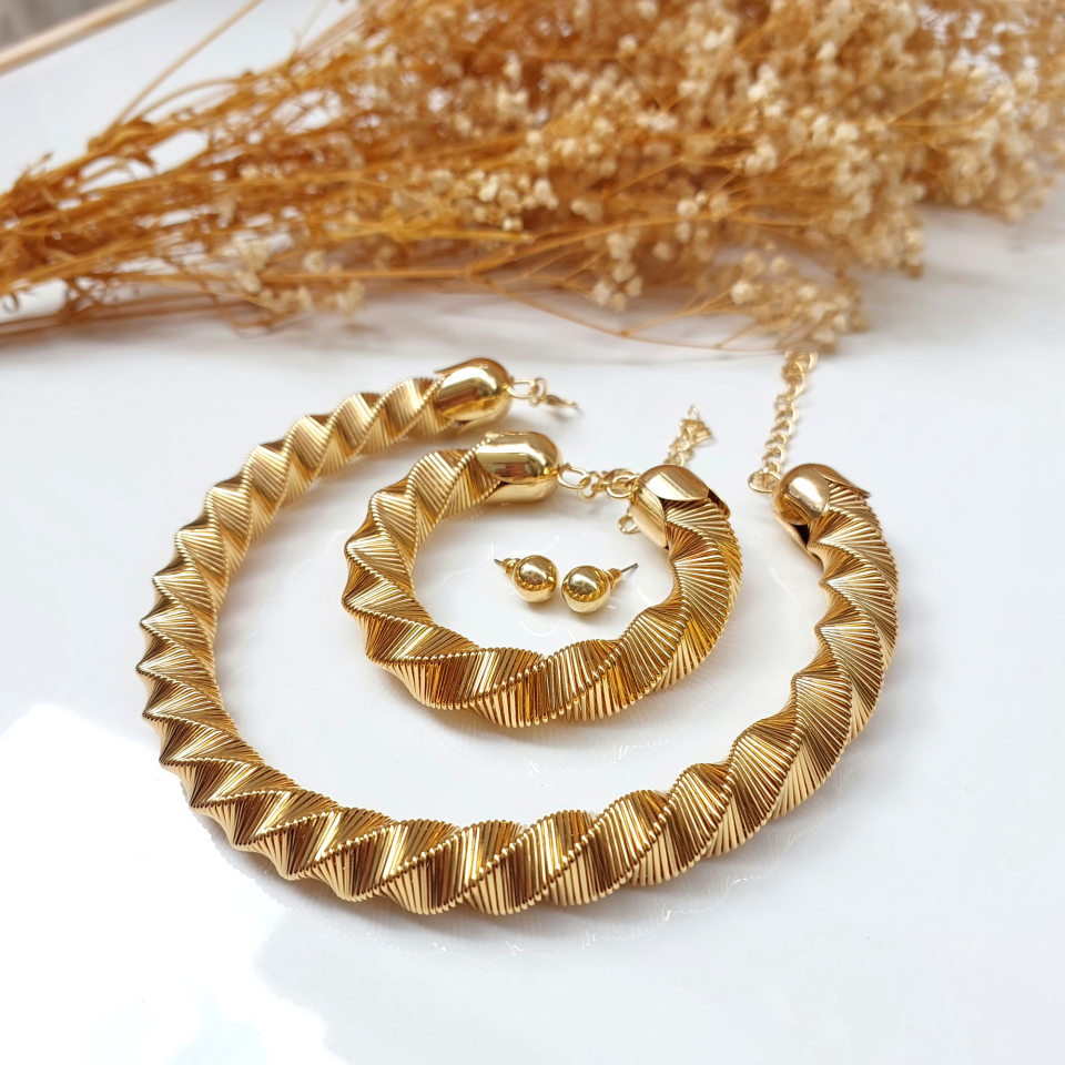 Spiral Kolye & Bileklik & Küpe Set (1)