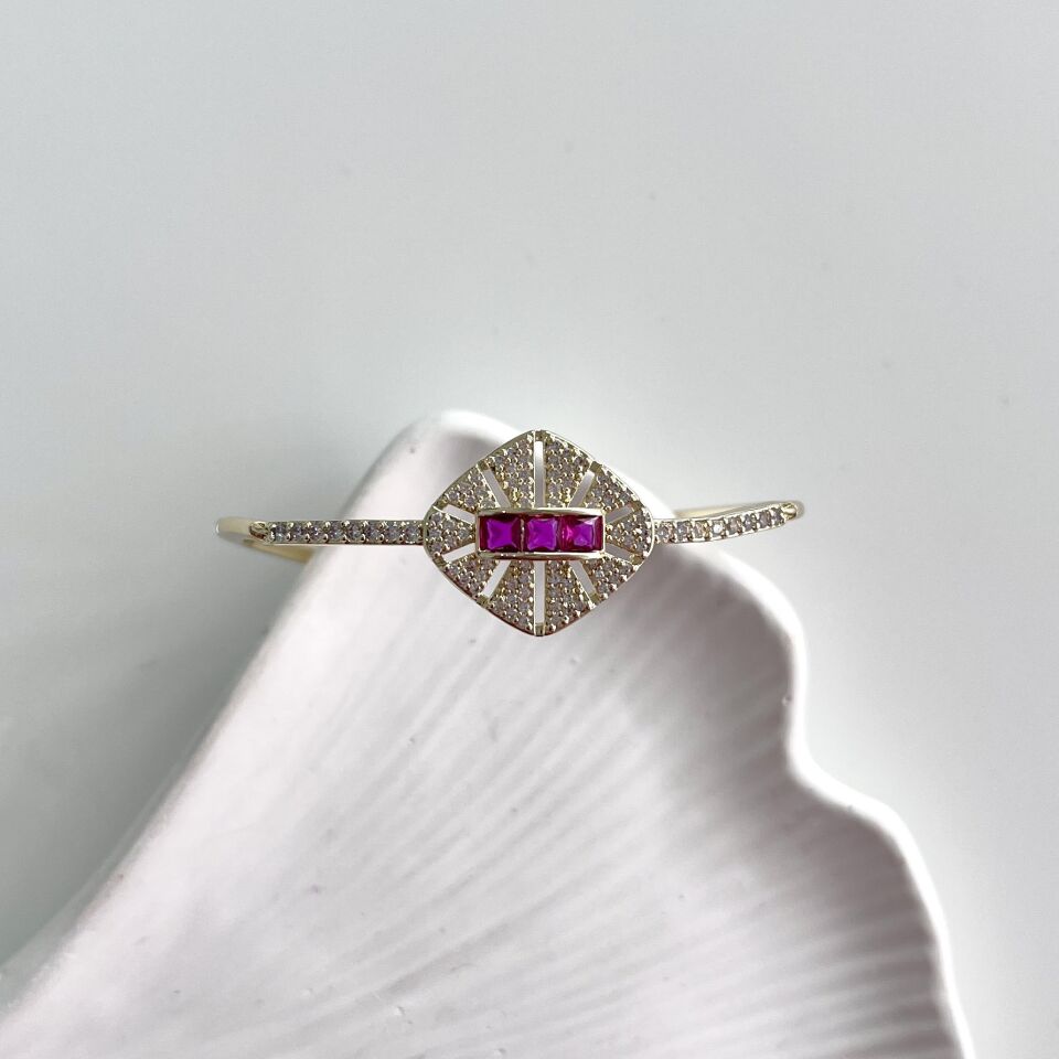 Özel Seri Taşlı Kelepçe Bileklik