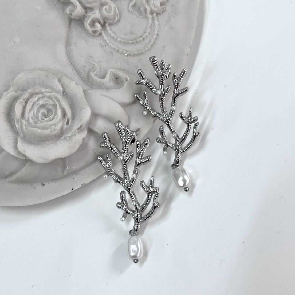 Çelik İnci Detay Dal Küpe