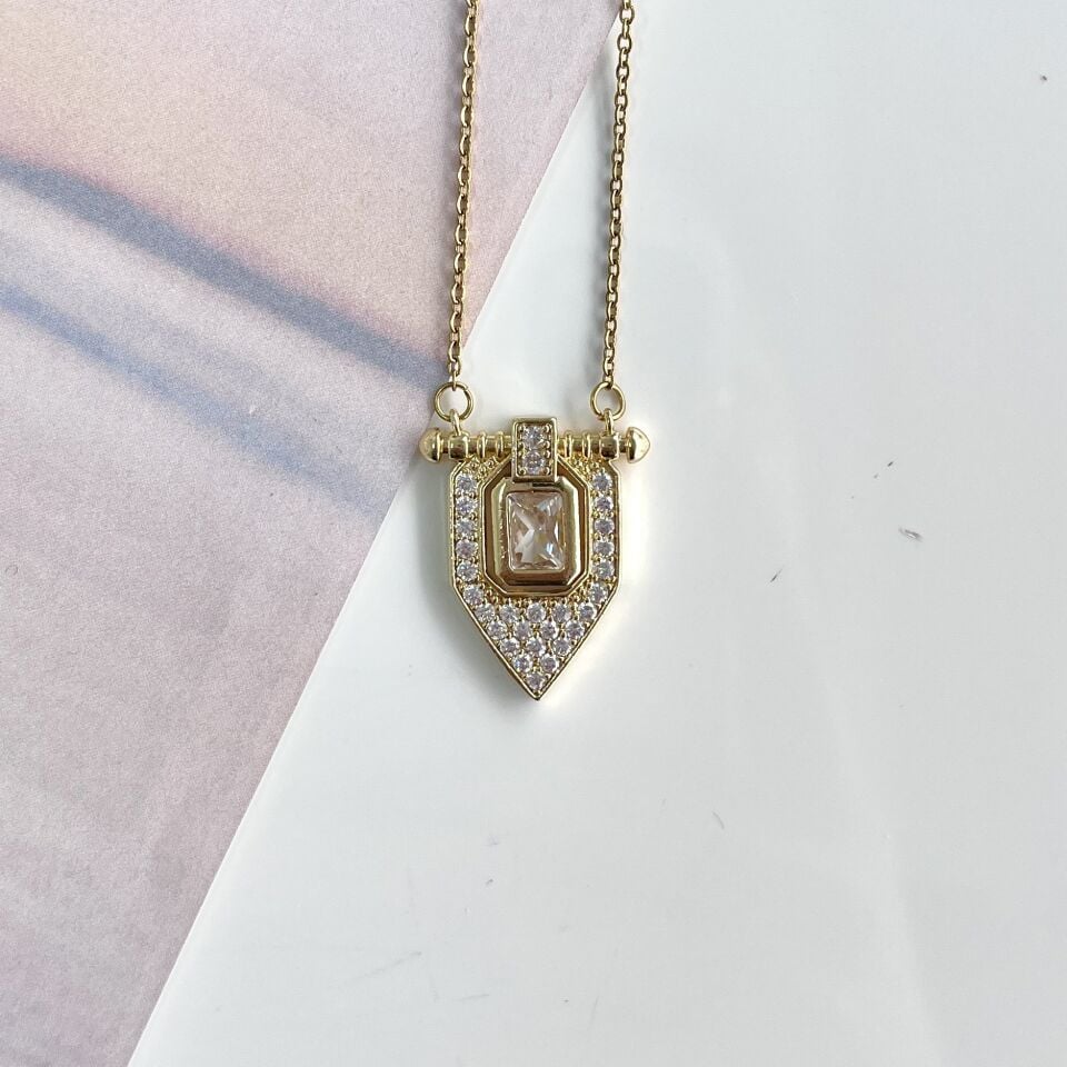 Çelik Beyaz Taşlı Kolye