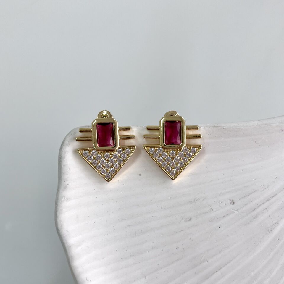 Çelik Pembe Taşlı Küpe