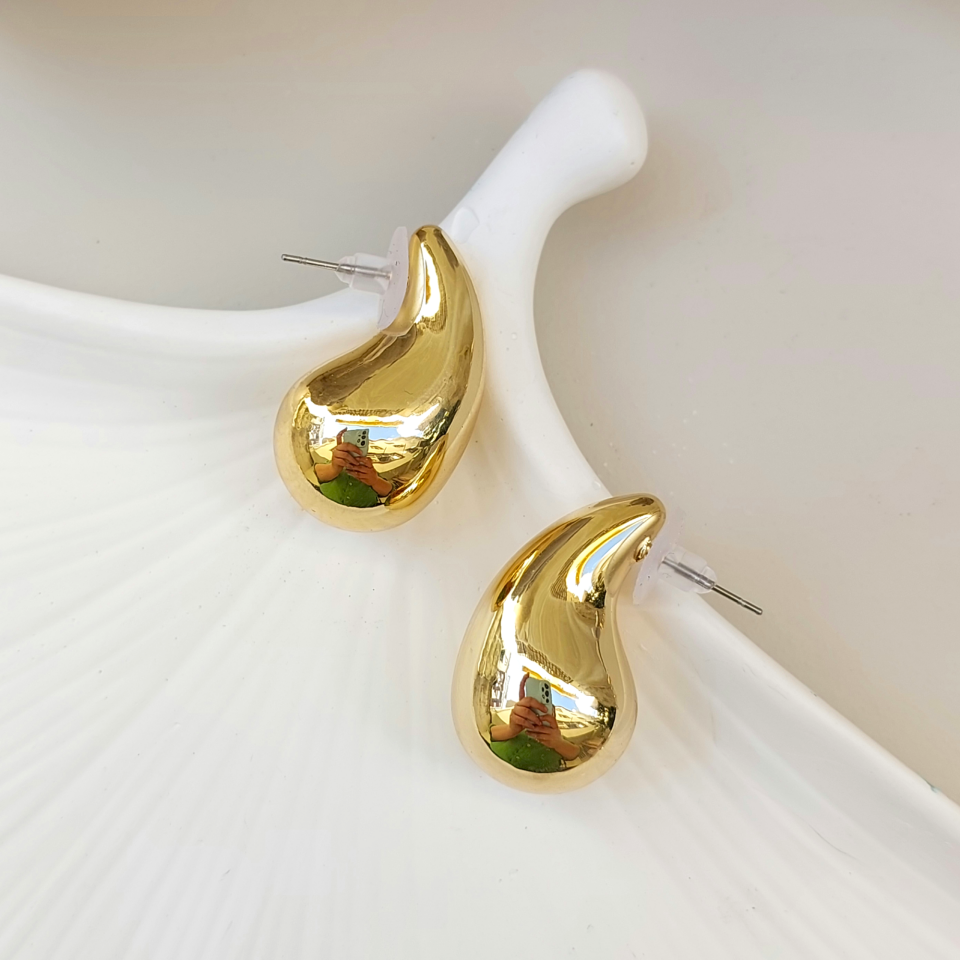 Bottega Küpe (2.5 cm)