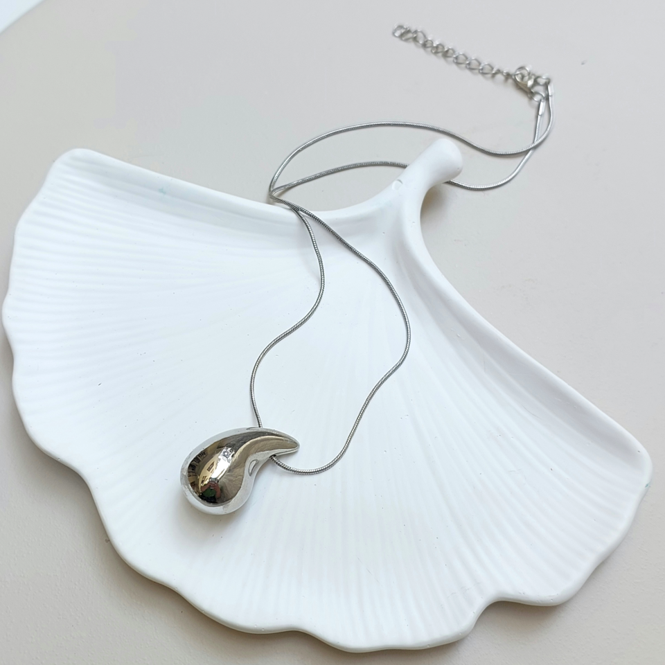 Bottega Kolye (2.5 cm)