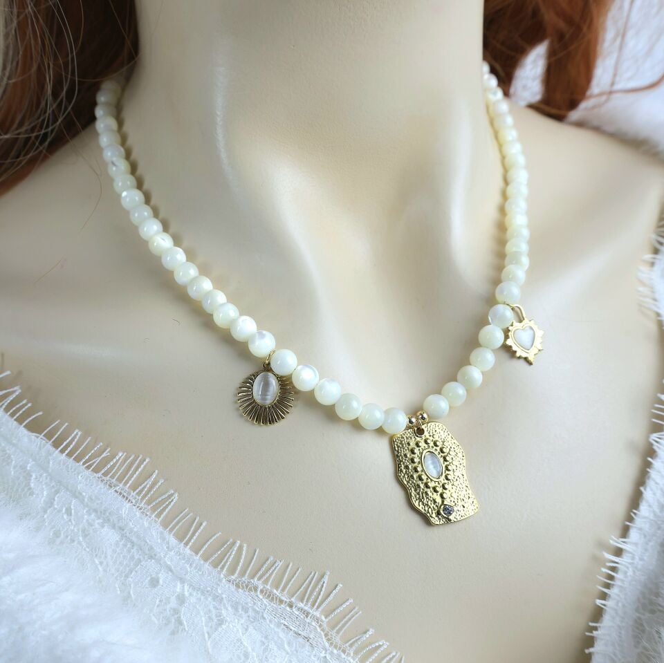 Doğal Sedef Taşı Kolye