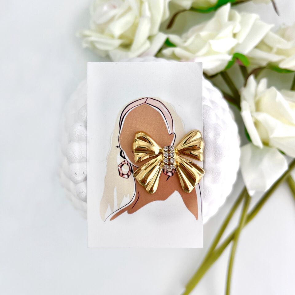 Çelik Taşlı Kurdele Küpe