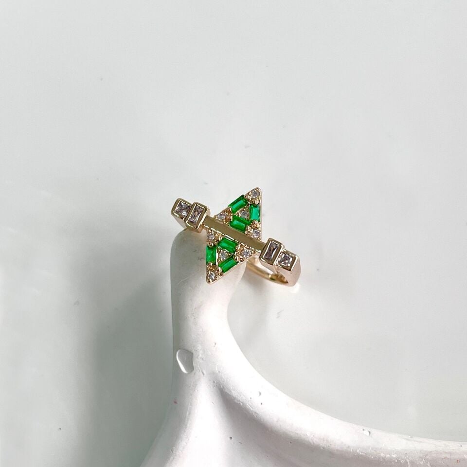 Özel Seri Yeşil Taşlı Yüzük