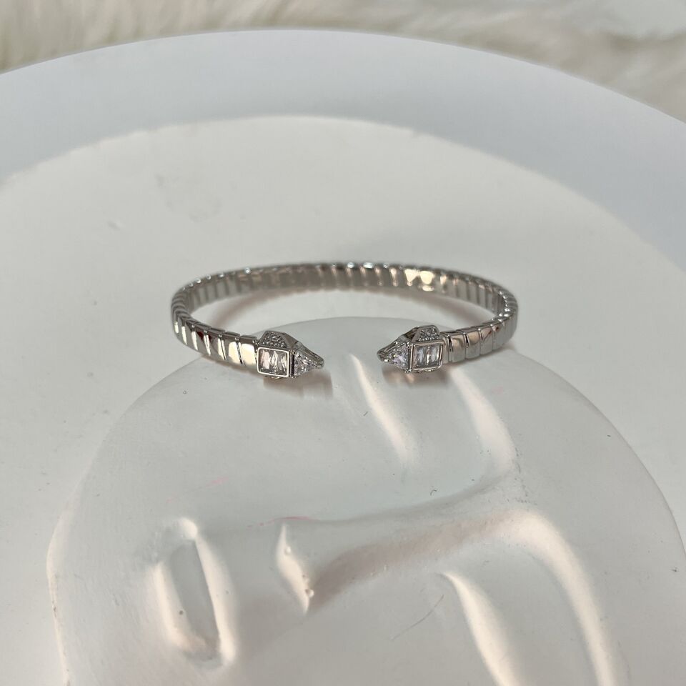 Özel Seri Zirkon Taşlı Kelepçe