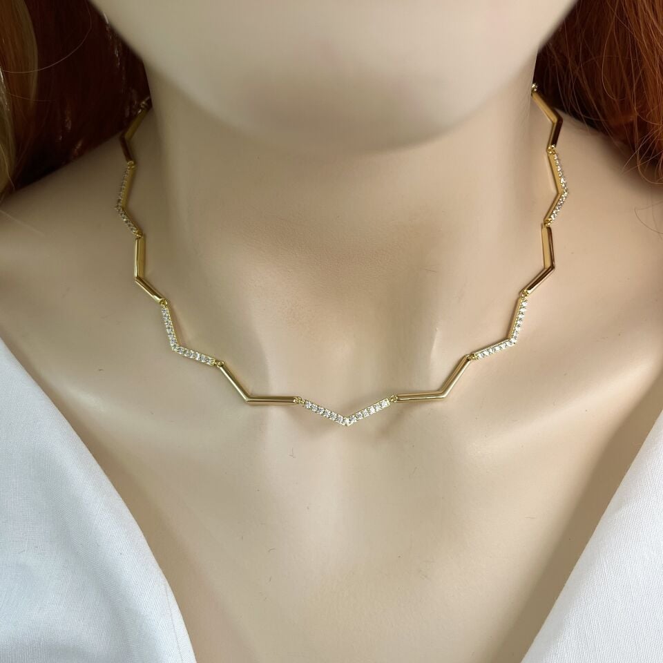 Özel Seri Taşlı Kolye