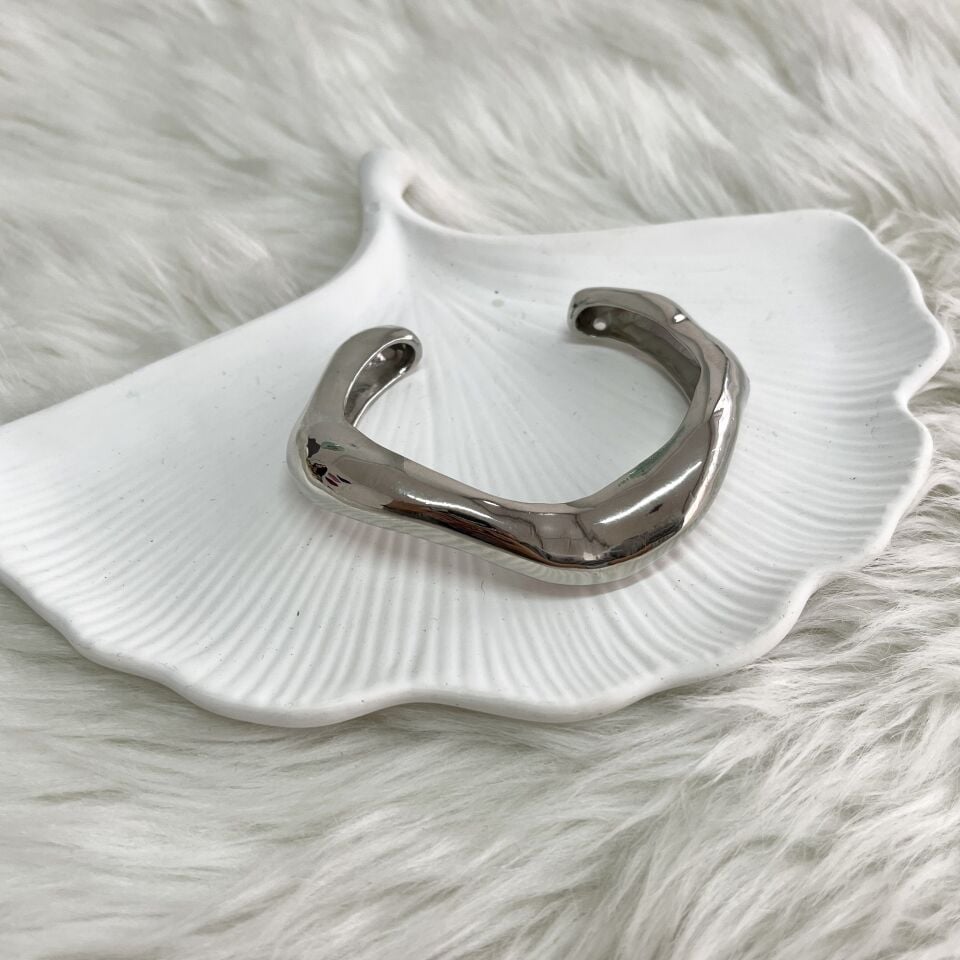 Özel Seri Dalgalı Kelepçe