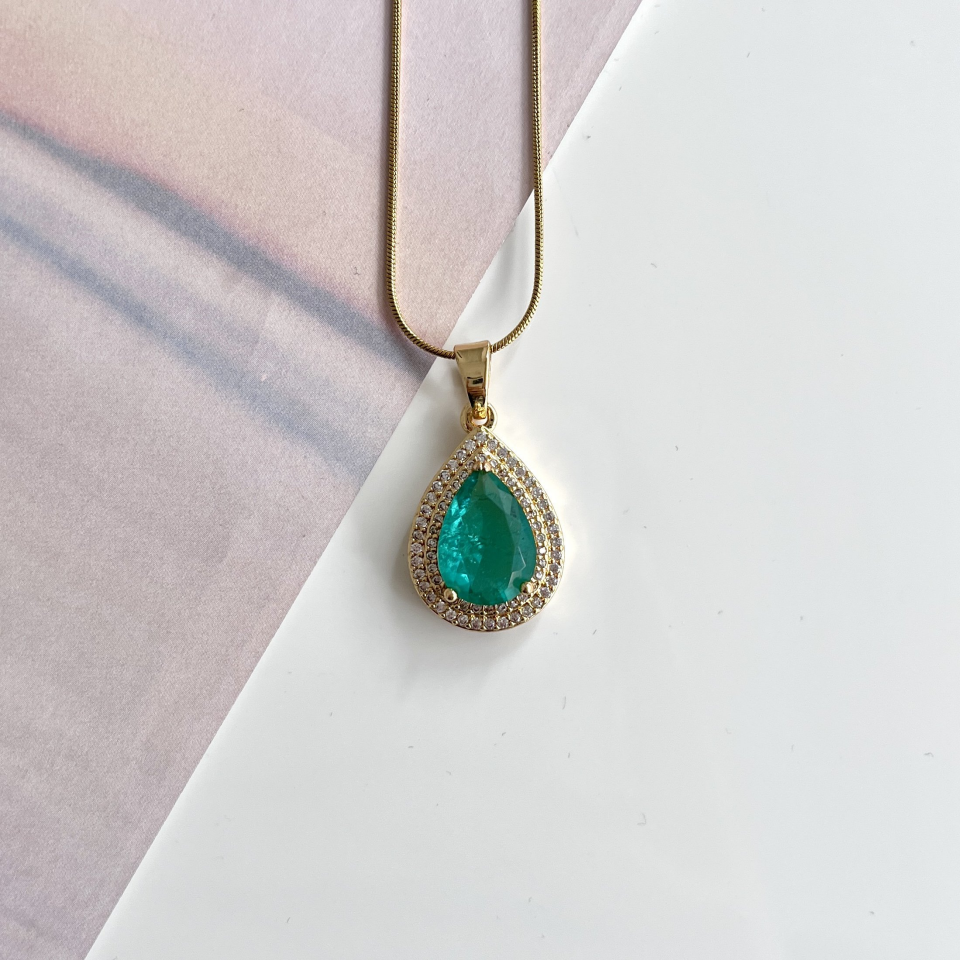 Çelik Sultan Serisi Yeşil Kolye