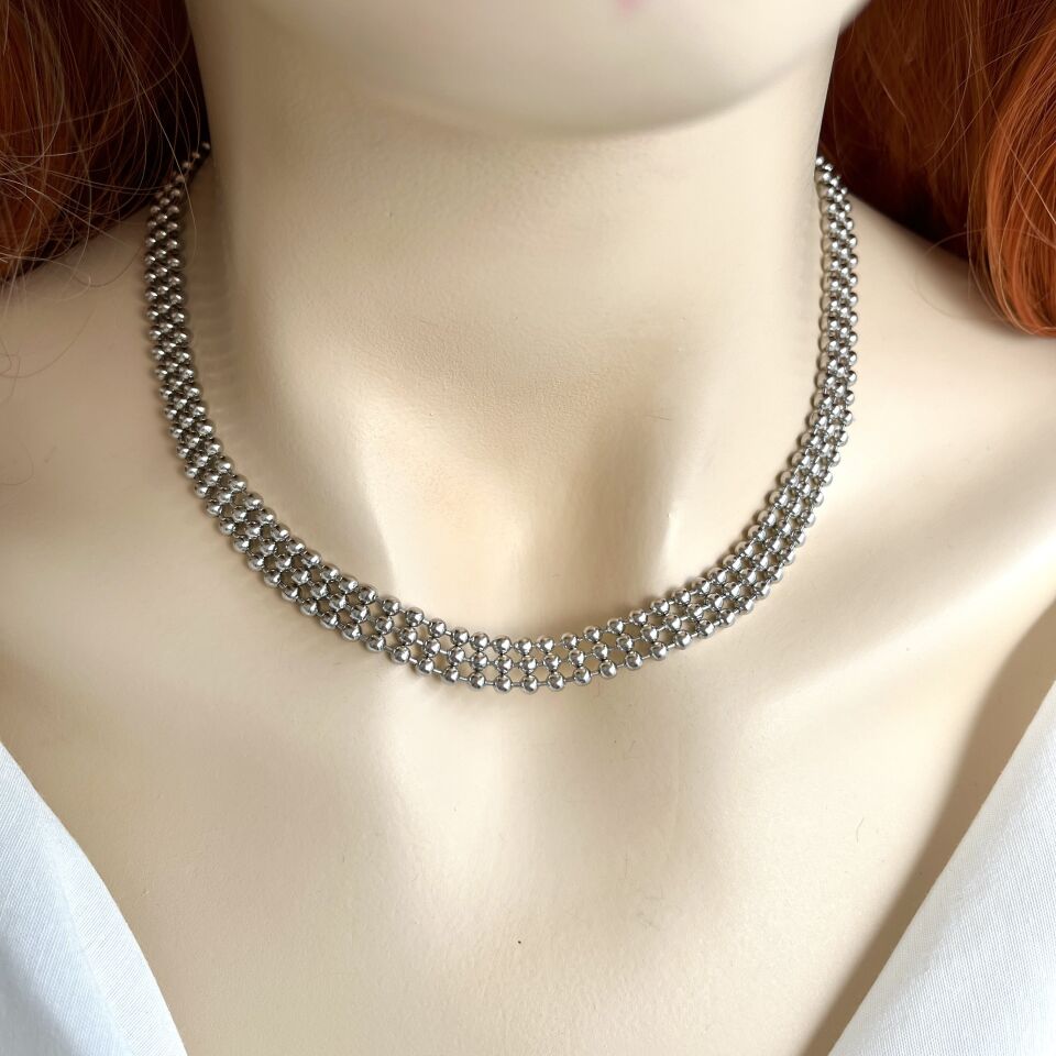 Çelik Topçuk Sıralı Kolye