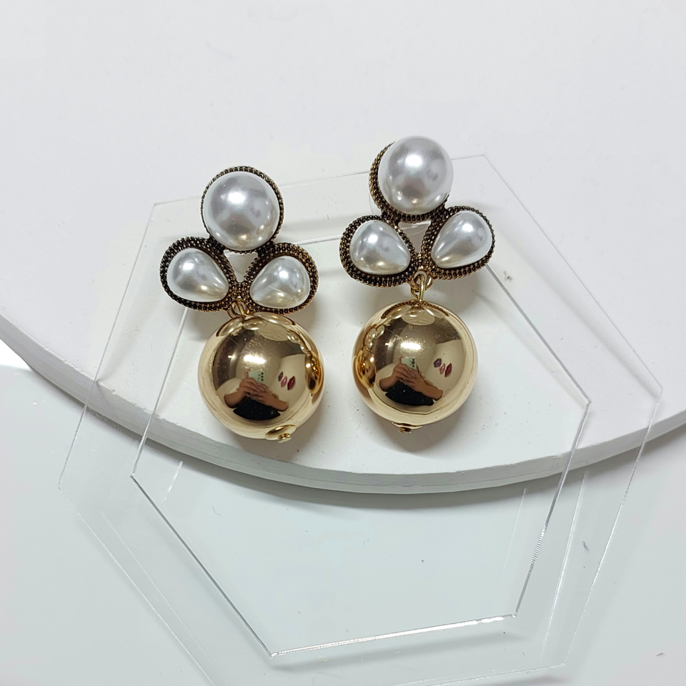 İthal İncili Topçuk Küpe