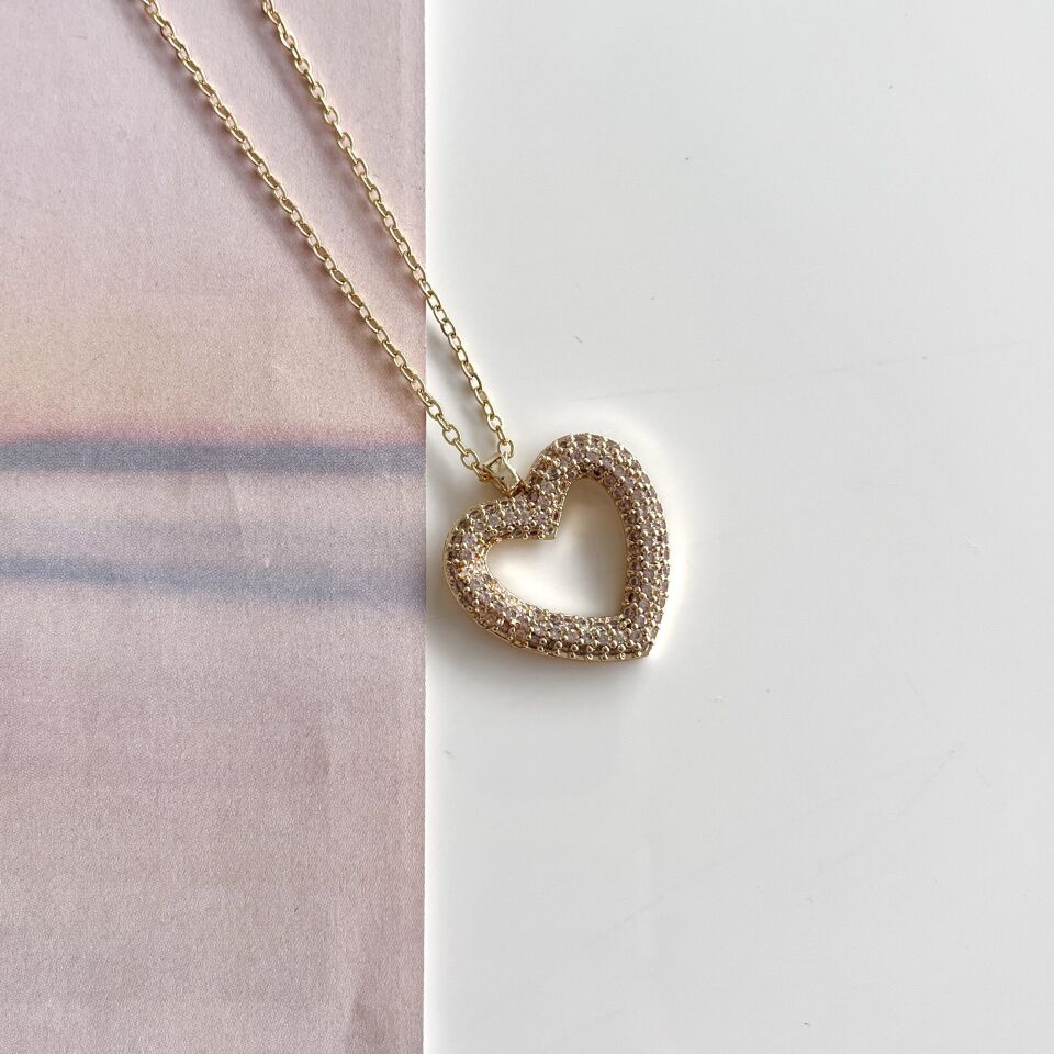 Özel Seri Taşlı Kalp Kolye