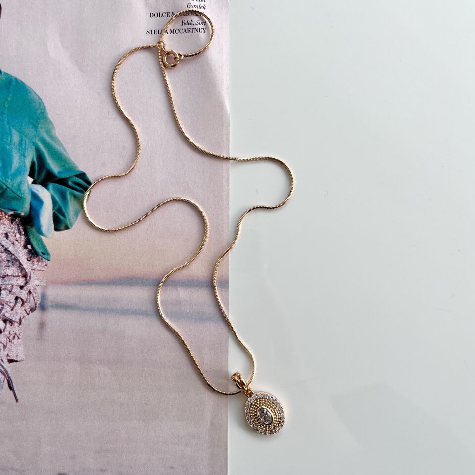 Xuping Taşlı Oval Kolye