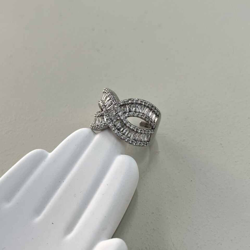 Zirkon Taşlı Yüzük