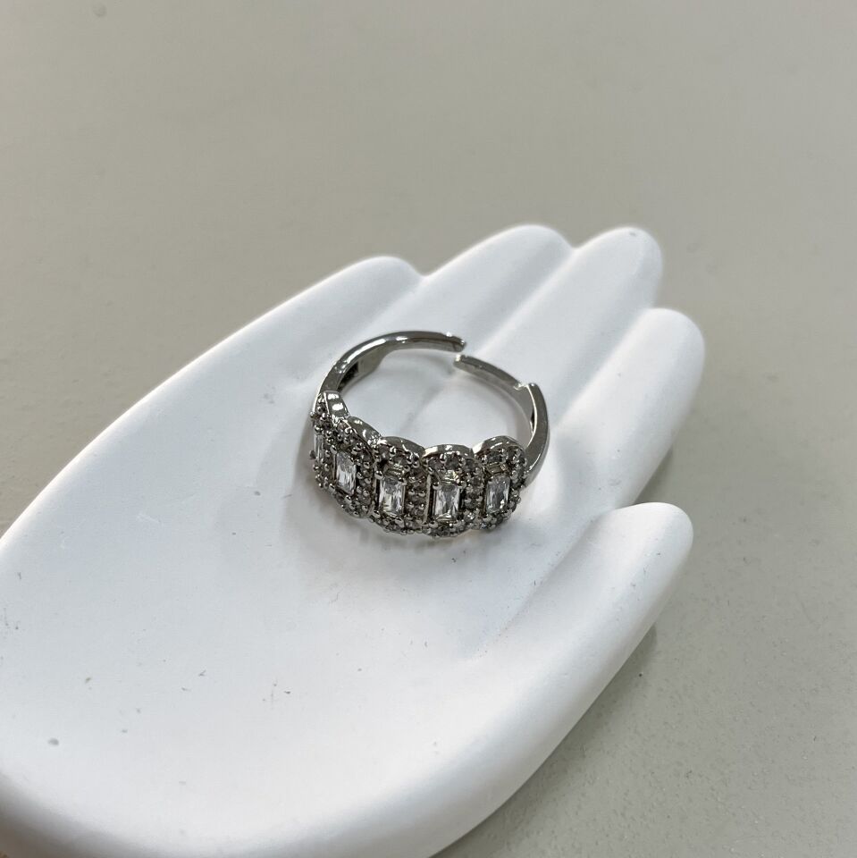 Zirkon Taşlı Yüzük