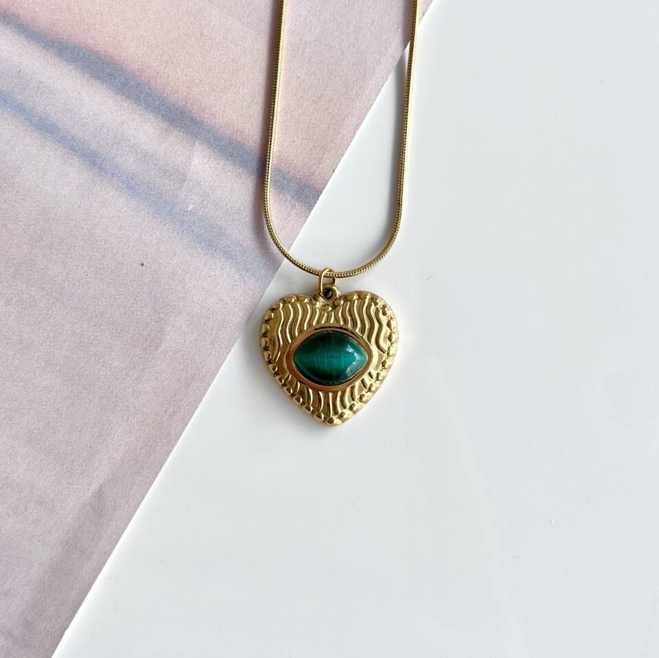 Çelik Yeşil Taşlı Kalp Kolye