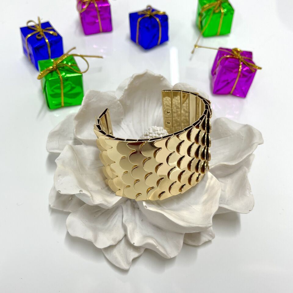 İthal Vip Seri Pul Desenli Kelepçe