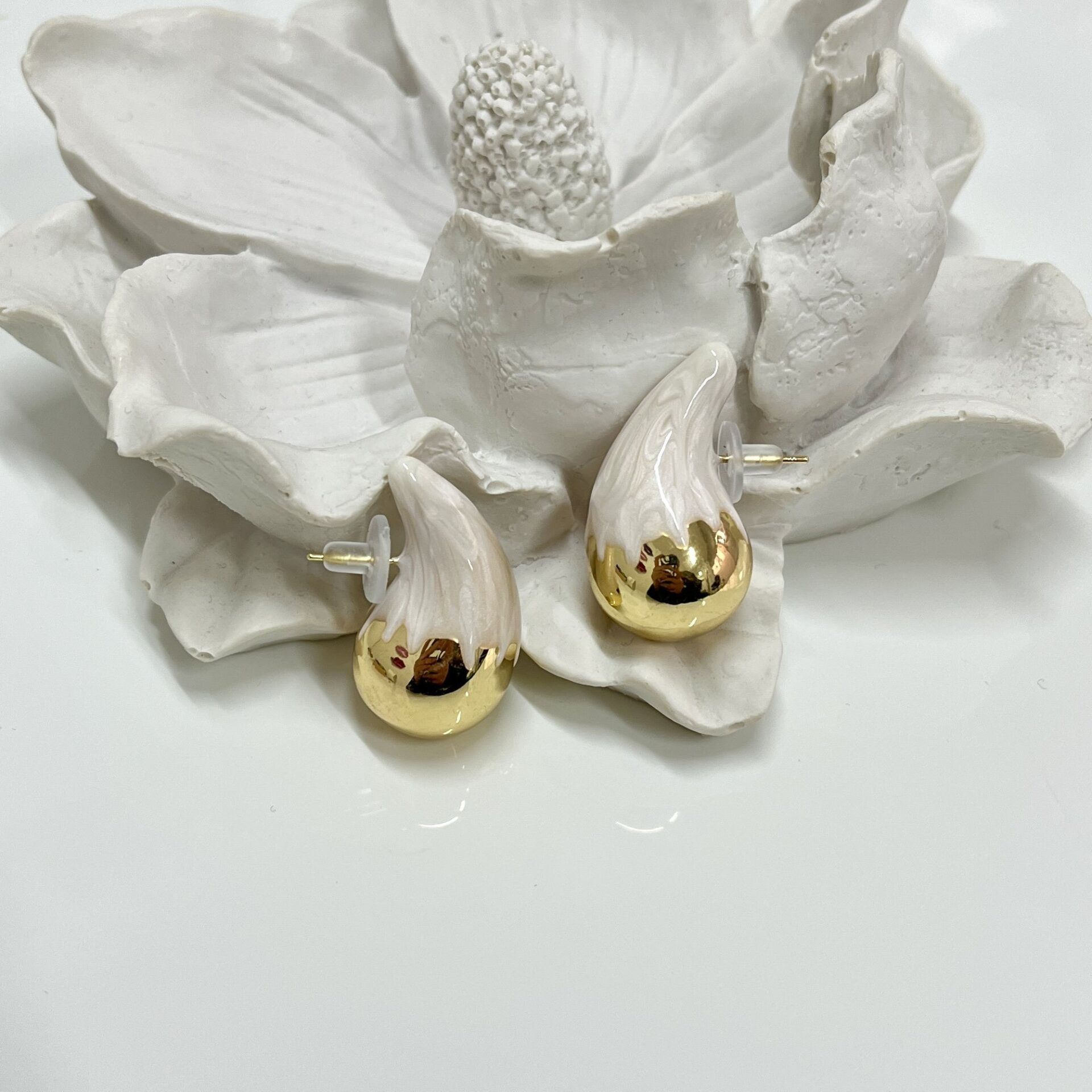 İthal Mineli Bottega Küpe