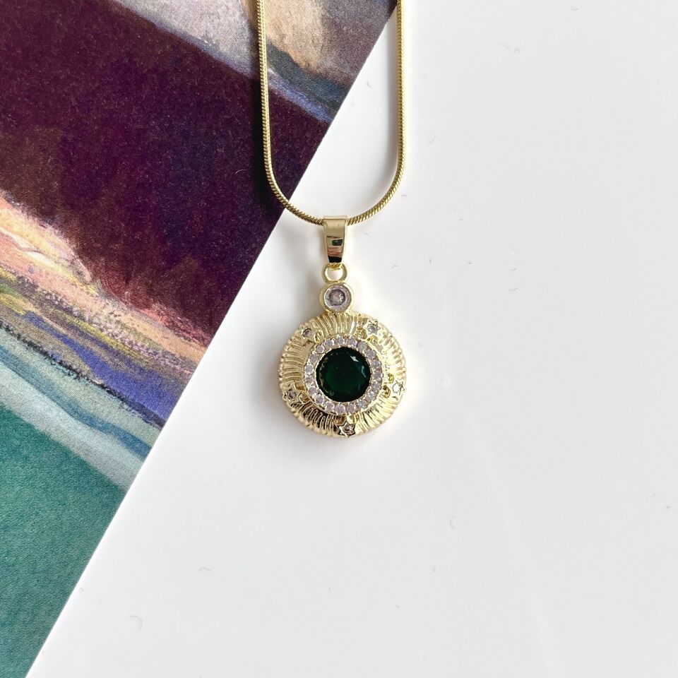 Çelik Yeşil Zirkon Kolye