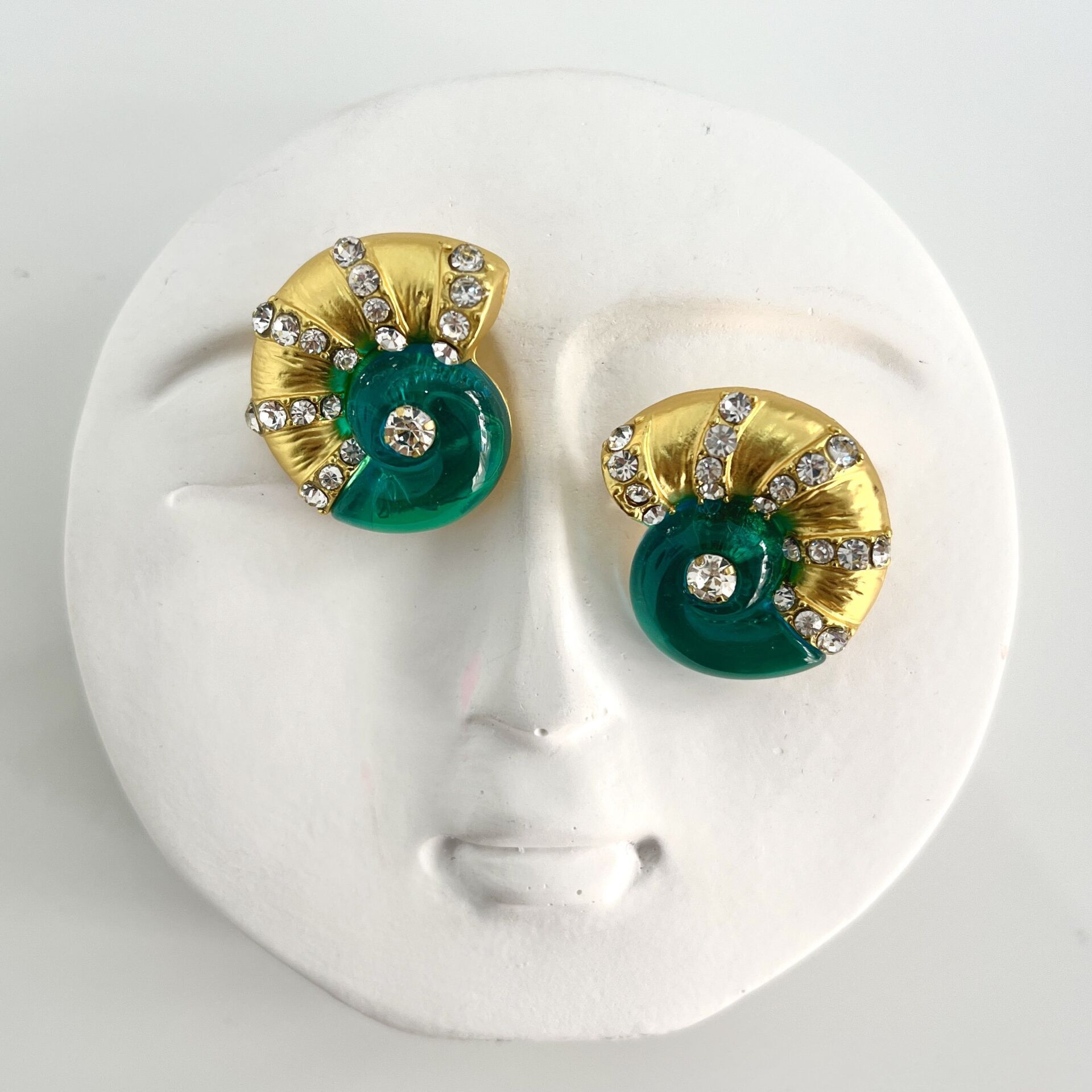 İthal Salyangoz Küpe