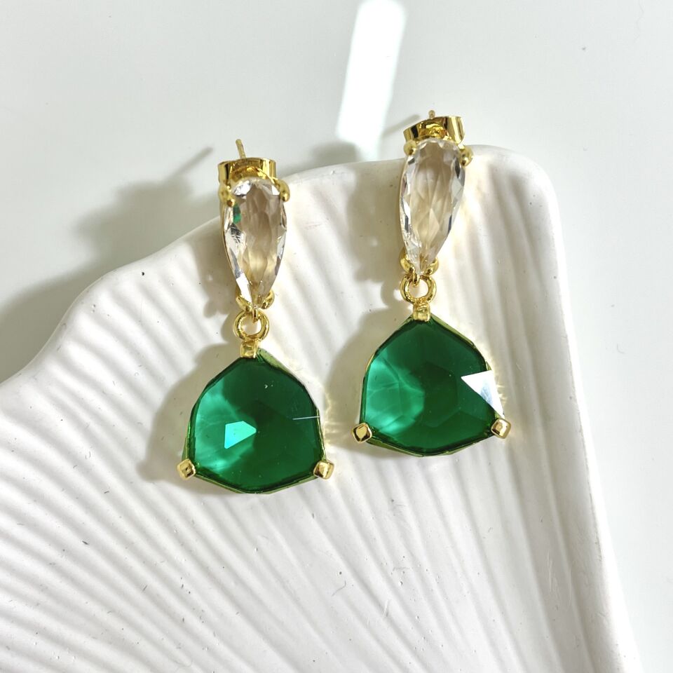 Çelik Yeşil Kristal Küpe