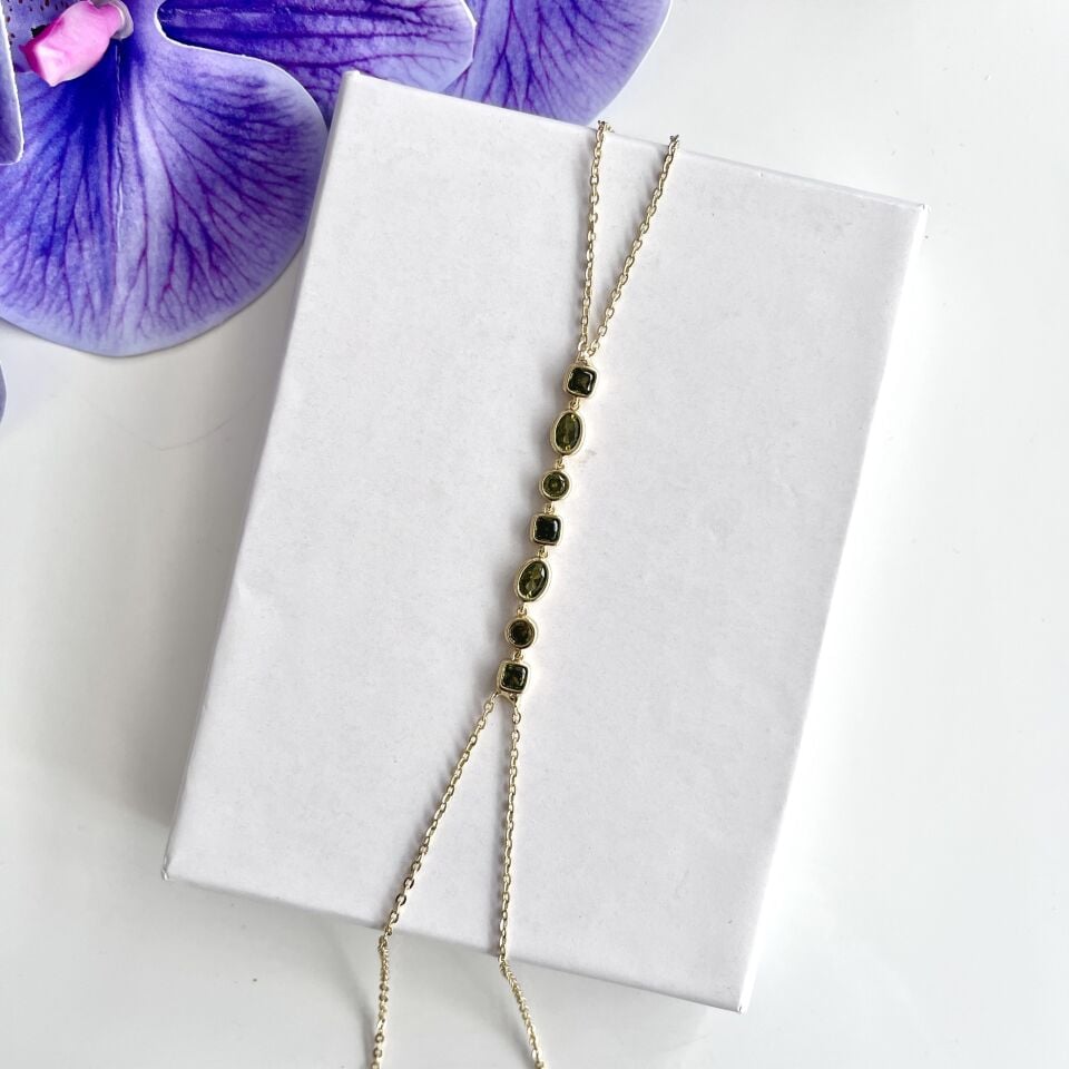 Özel Seri Zirkon Taş Şahmeran