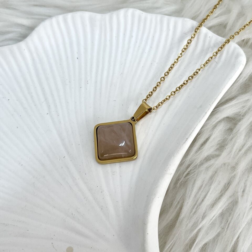 Çelik Kuvars Taşı Kolye