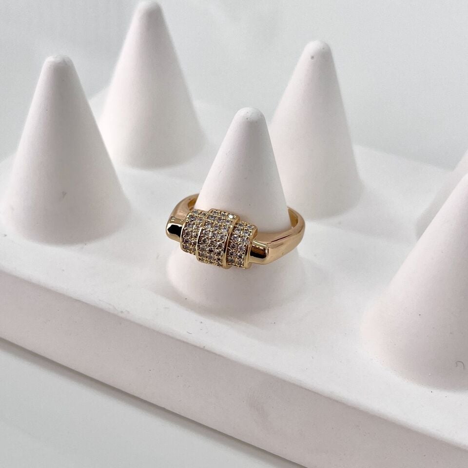 Özel Seri Zirkon Taşlı Yüzük