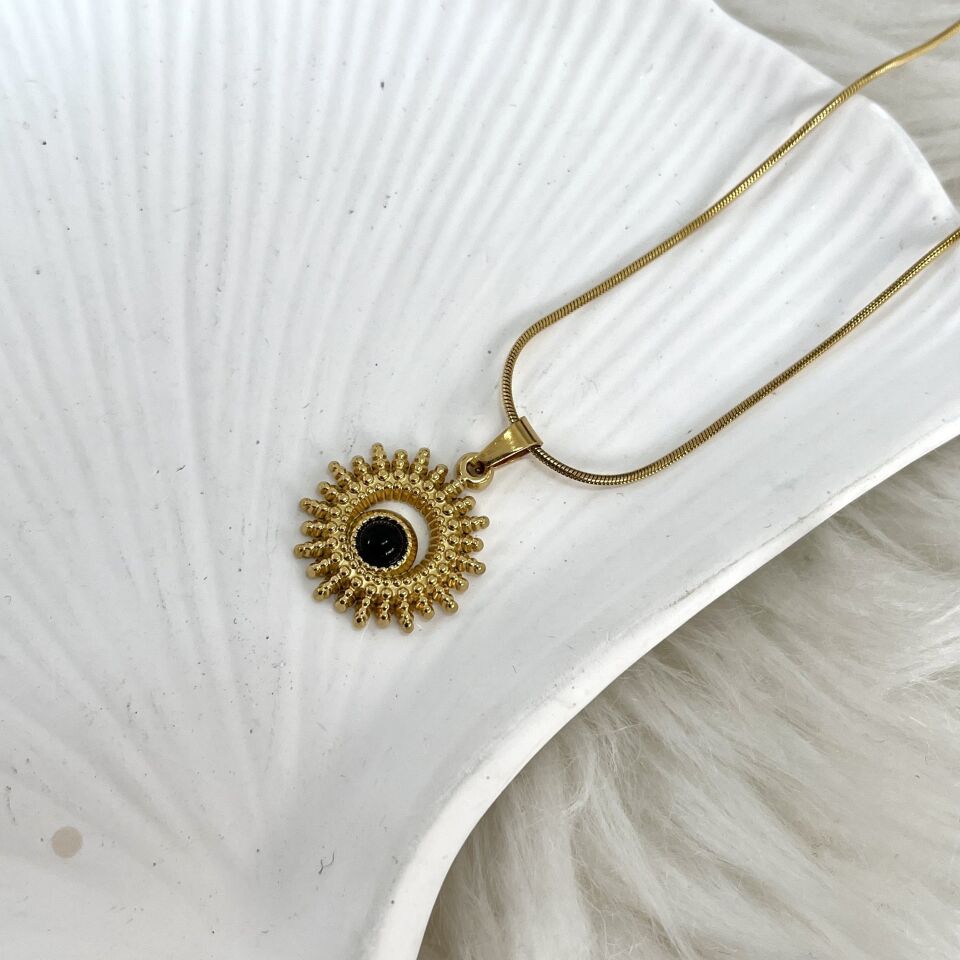 Çelik Oniks Taşı Kolye