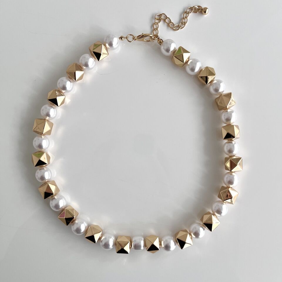 İthal İnci Detay Kolye