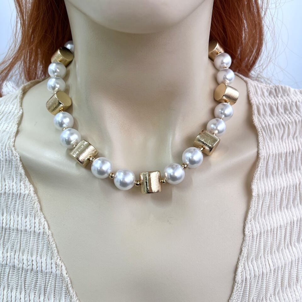 İthal İnci Detay Kolye